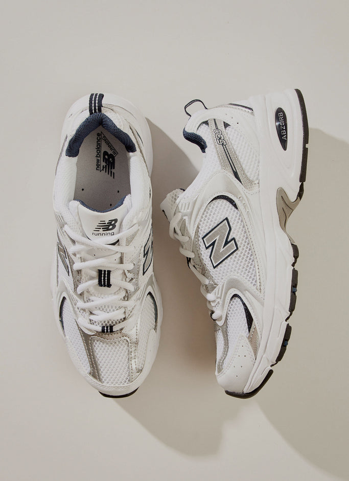 530 Sneaker - White