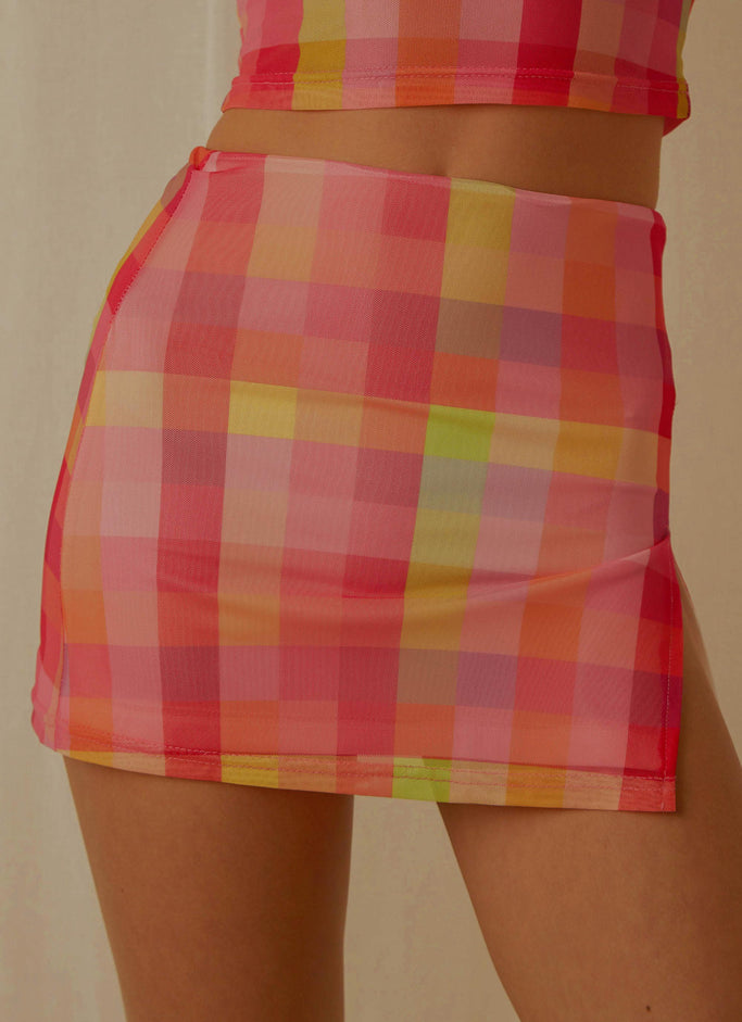 It Girl Mesh Mini Skirt - Summer Check