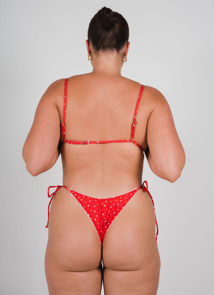 The Dulce Triangle Bikini Top - Red Floral