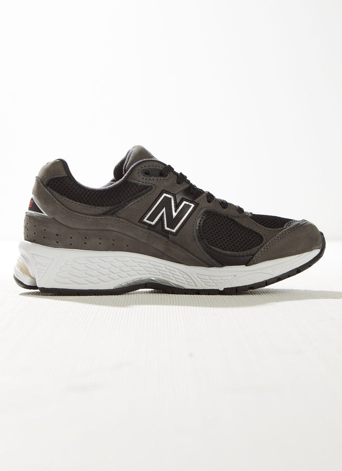 2002RB Sneaker - Charcoal