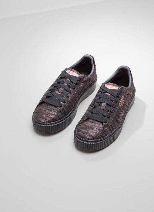 Basket Platform VR Womens Sneaker - Puma Black & Black