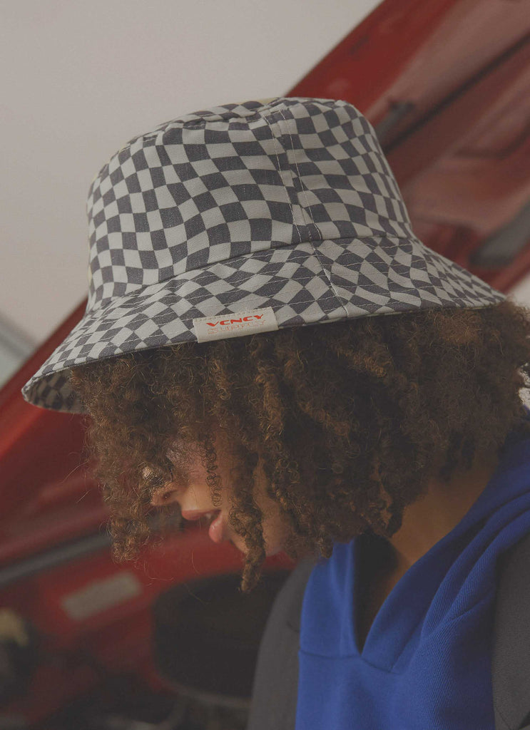Turbo Bucket Hat - Charcoal-White