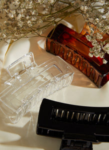 Cafe Hair Clip - Clear