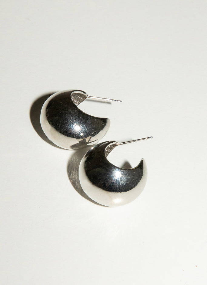 Heart Throb Earrings - Silver