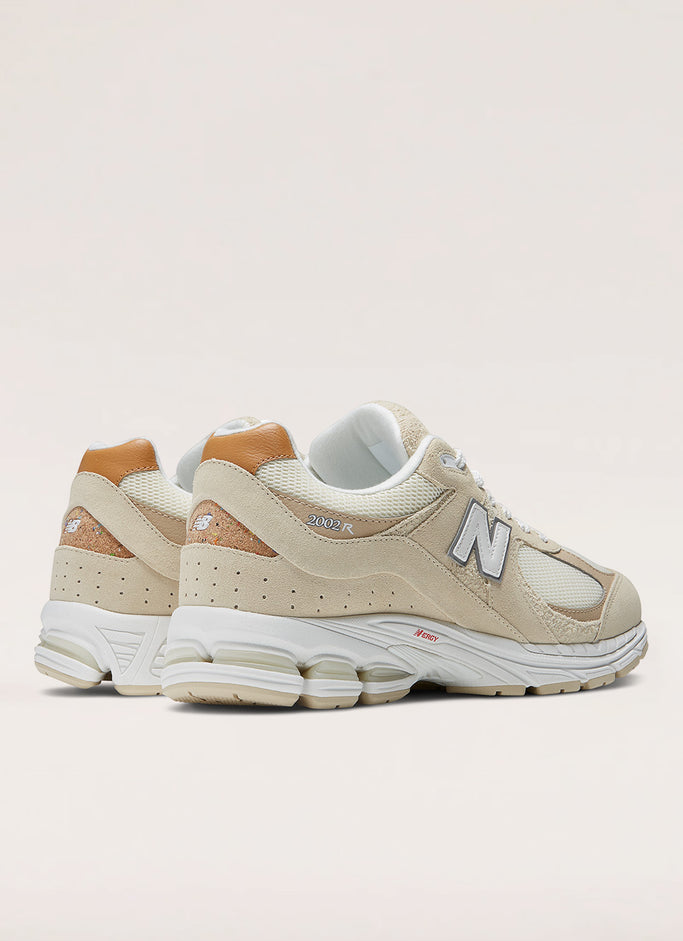 2002R Sneaker - Sandstone