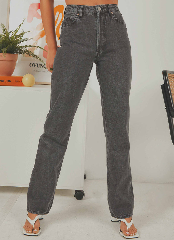 Classic Straight Jean - Vintage Black