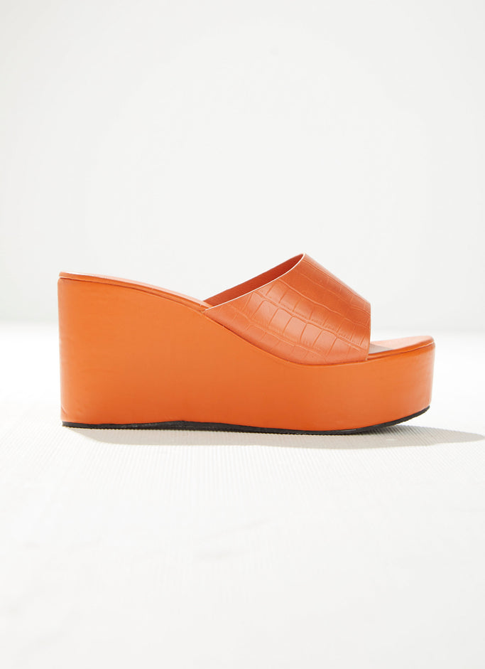 Villa Playa Mule Heel - Tangerine Croc