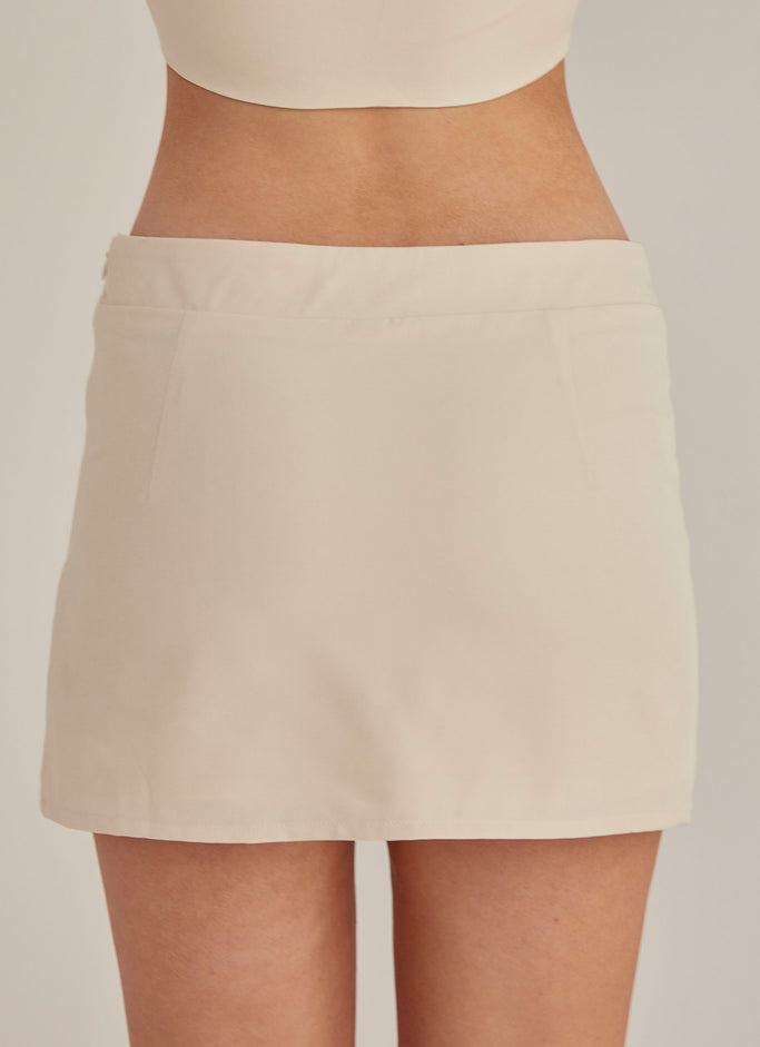 Easy Breezy Mini Skirt - Creme