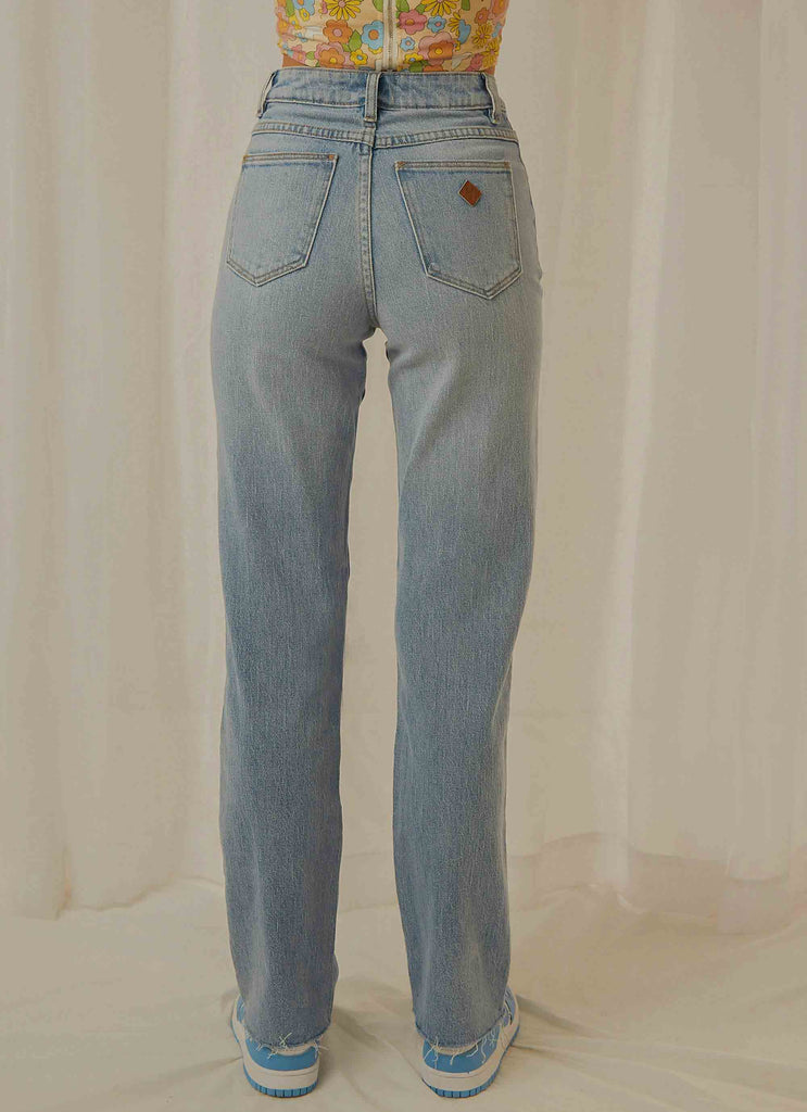 A 94' High Straight Jean - Patricia Rip
