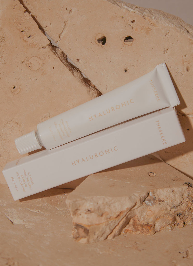 Hyaluronic Serum - White