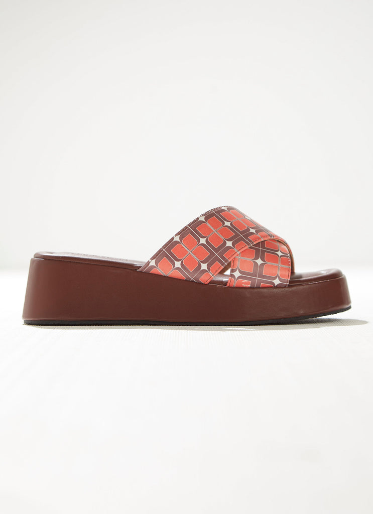 Fonda Cross Over Mule - 70s Vintage