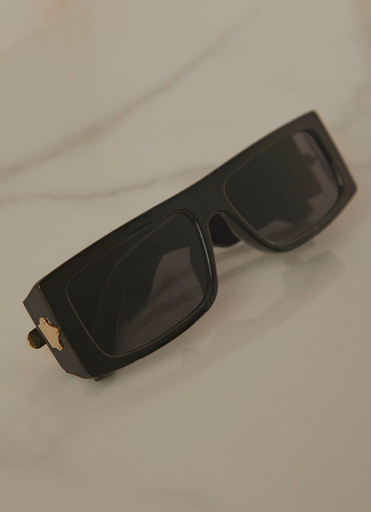 Bad Ones Sunglasses - Black